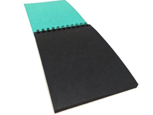 SMLT art Blok Akvarel, černý #authenticpad, A4, 20 listů, 300 g/m2, spirála