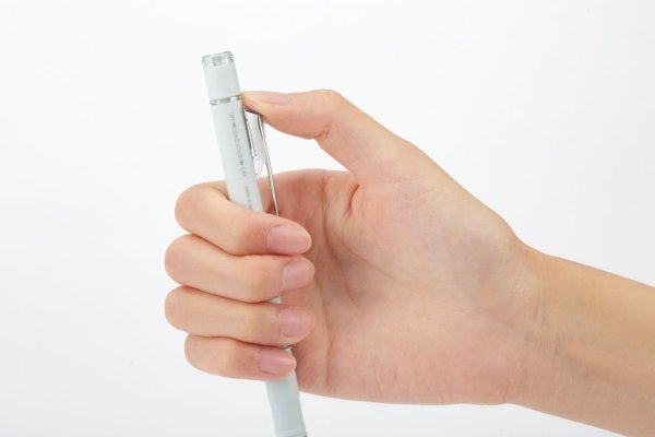 Tombow Ołówek automatyczny MONO graph GRIP 0,5 mm z gumowanym uchwytem, greige