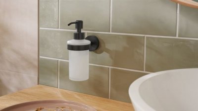 Kalia-sklep.pl - tesa_Moon_Black_Soap_Dispenser_40565_ap.jpg